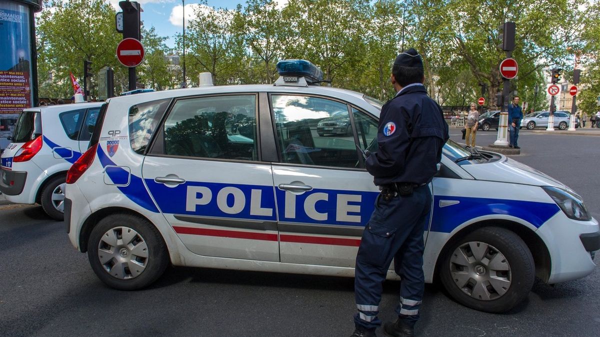 První letošní teroristický plán zmařen, hlásí francouzská policie. Zatkla dva mladíky